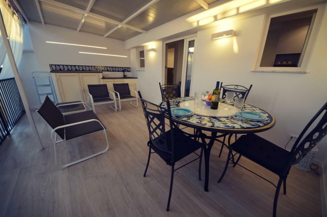 Lo Duca Apartments Чефалу Экстерьер фото